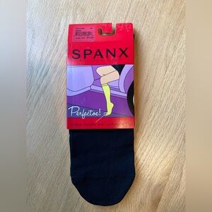 NIP SPANX Perfectoe Knee-high Hose